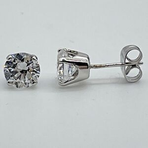 925 Sterling Silver Earrings Round 6mm CZ Cubic Zirconia Studs